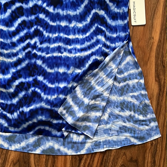 Magicsuit New Wave Amal One Piece - Picture 9 of 16